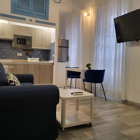 Apartamento Cuarta Puerta Centro Historico เซบีญา ภายนอก รูปภาพ